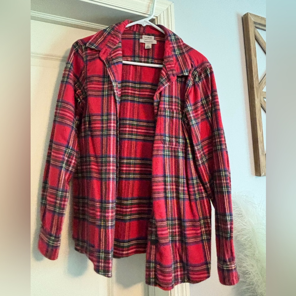 LL Bean relaxed fit flannel button down